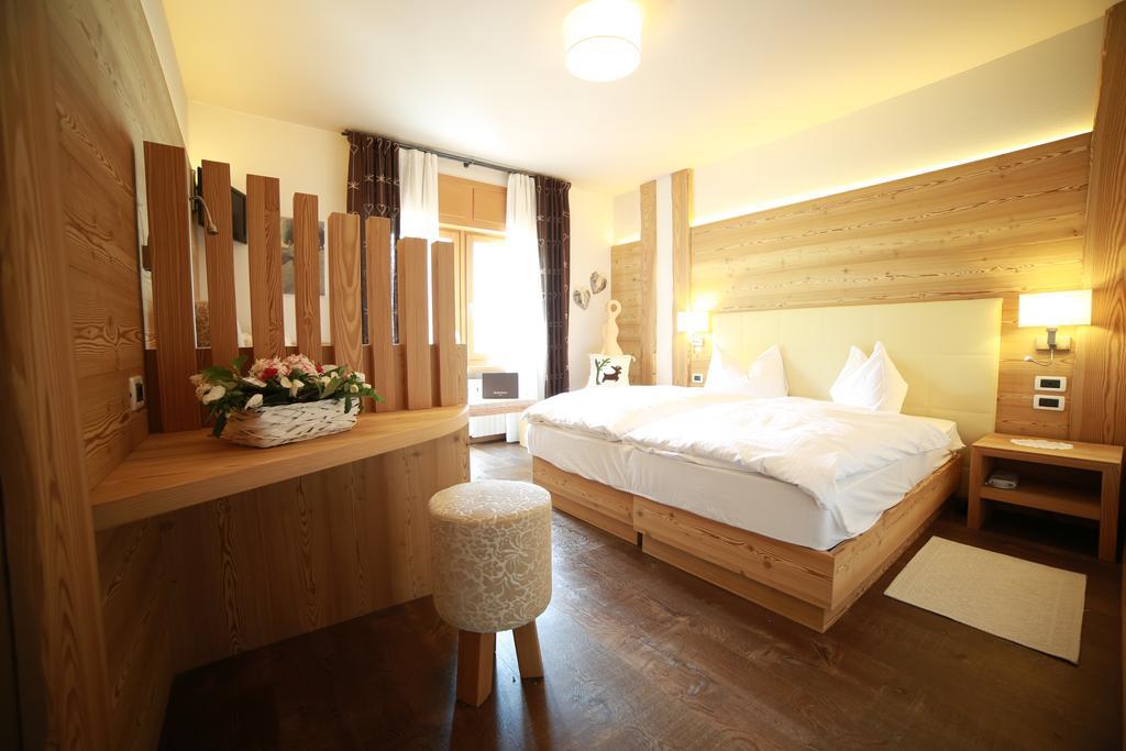 רוקה פייטורה Alpenhotel La Montanara חדר תמונה